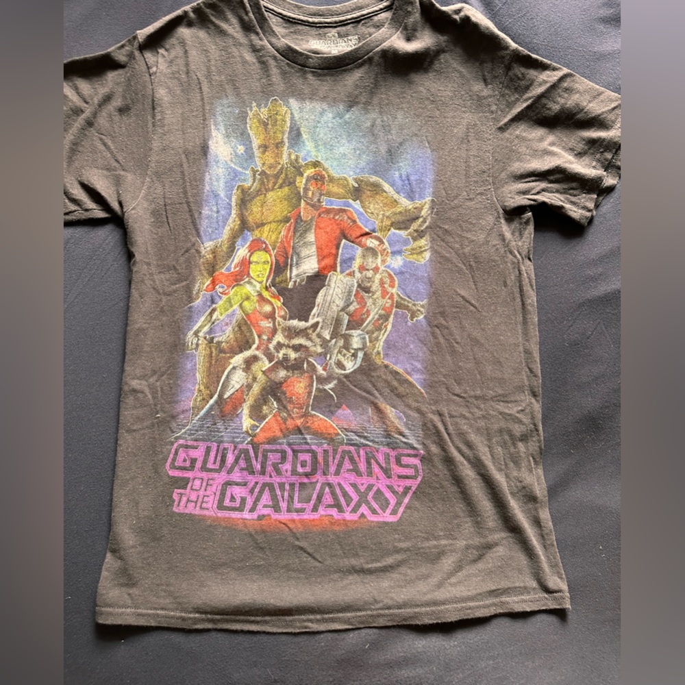 Guardians of the Galaxy graphic T-shirt. Size Medium.
